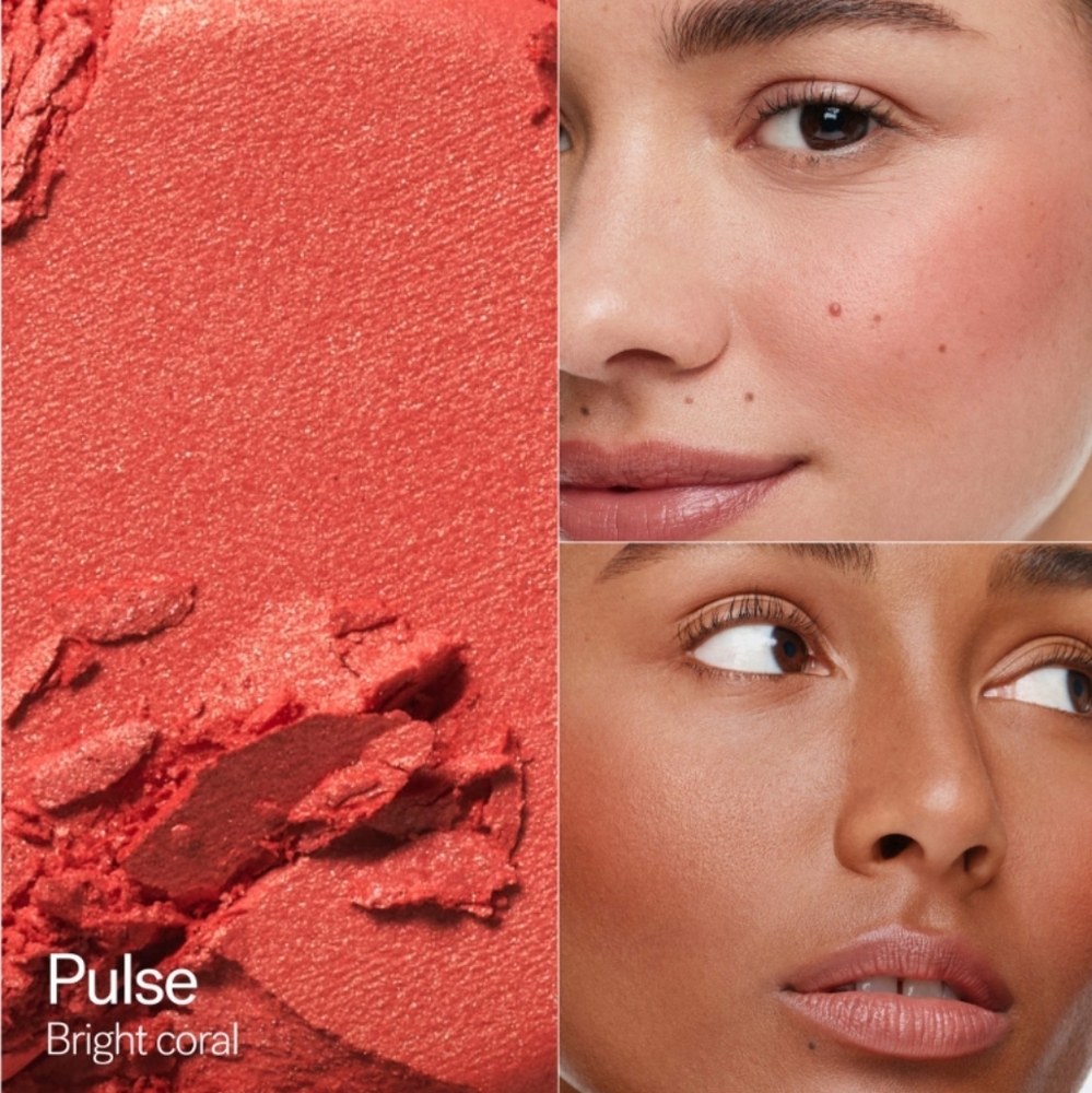 ILIA Soft Focus Blurring Blush Pulse - Picture 13 of 16